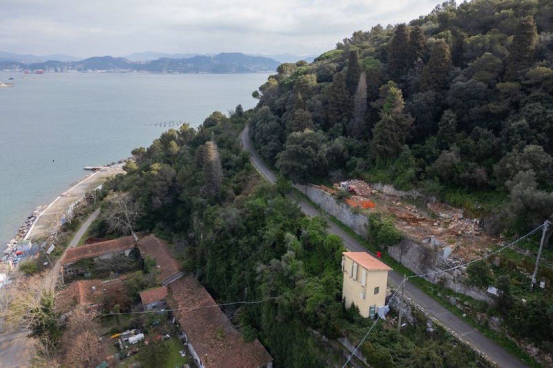 For sale villa by the sea Portovenere Liguria foto 11