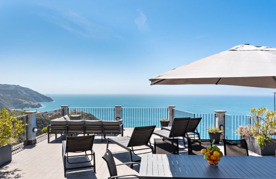 À vendre Penthouse Mer Corniglia SP